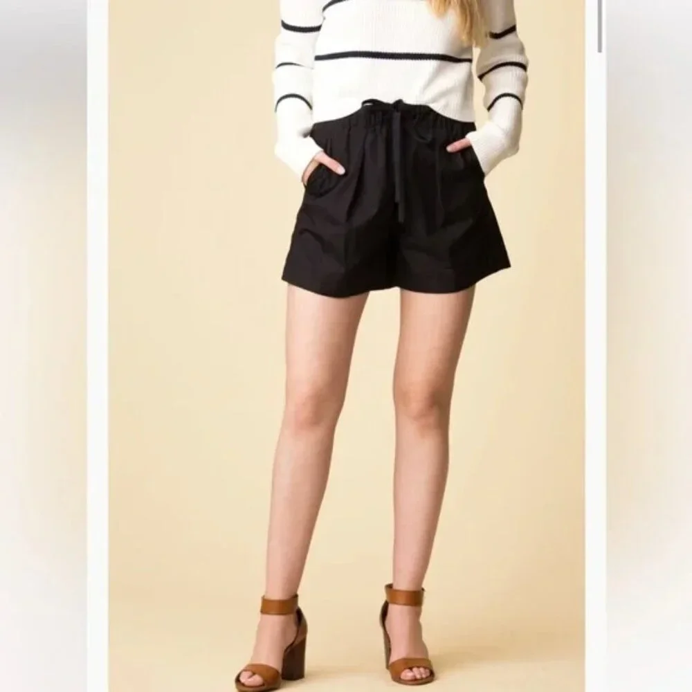 Vince Front Pleated Drawstring Pull On Shorts Size S